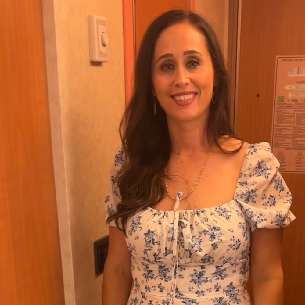 Meet your Posher, Tiffany